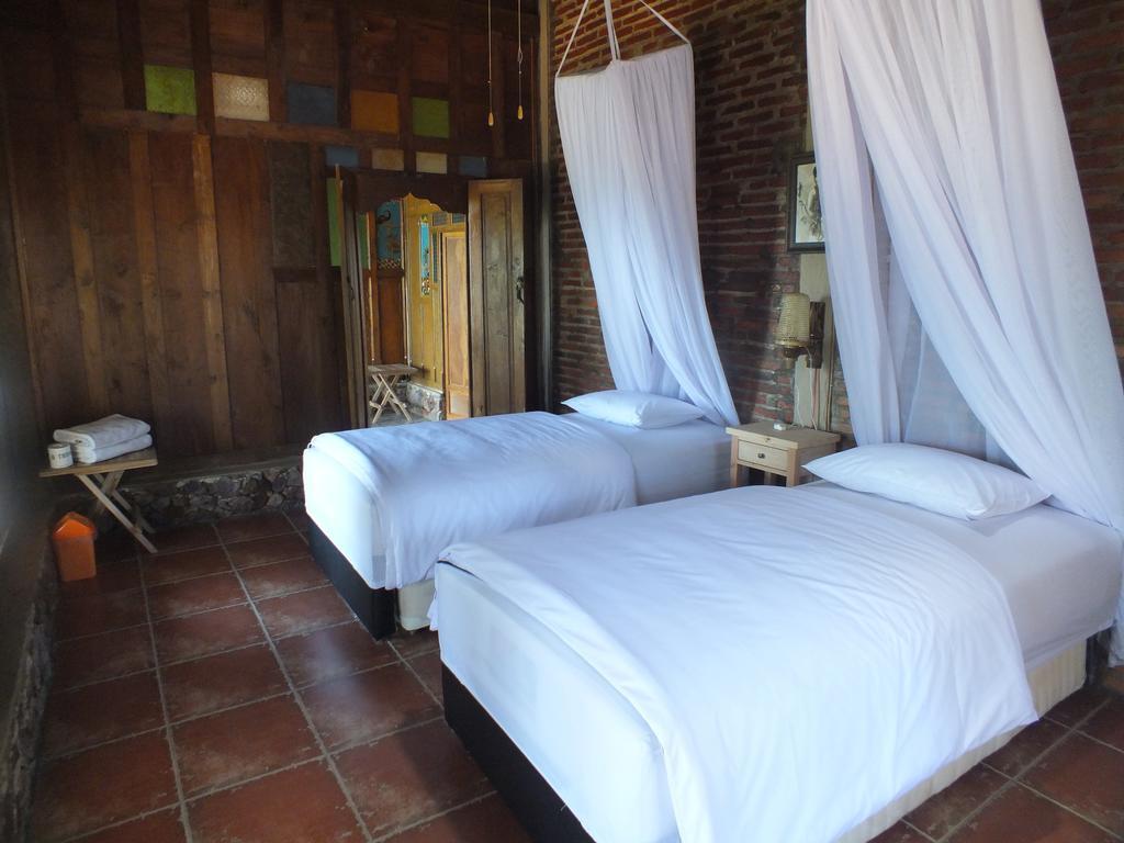 Cocohuts Hotel Karimunjawa Room photo
